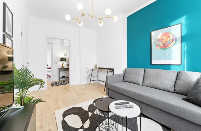 Apartments direkt am STAATSTHEATER,modern,zentral,ruhig,2 Zimmer,Netflix,Privatparkplatz auf dem Hof
