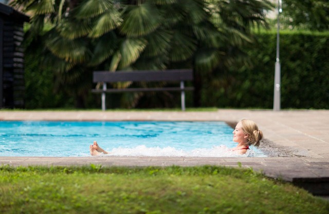 Apartments Obermayr: Ferienwohnung mit Freibad & Hallenbad