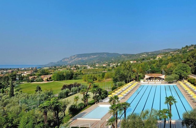 Ferienwohnungen Poiano in Garda mit Pool