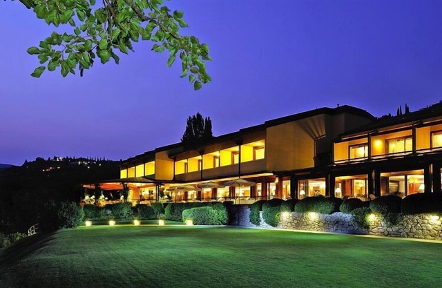 Ferienwohnungen Poiano in Garda mit Pool