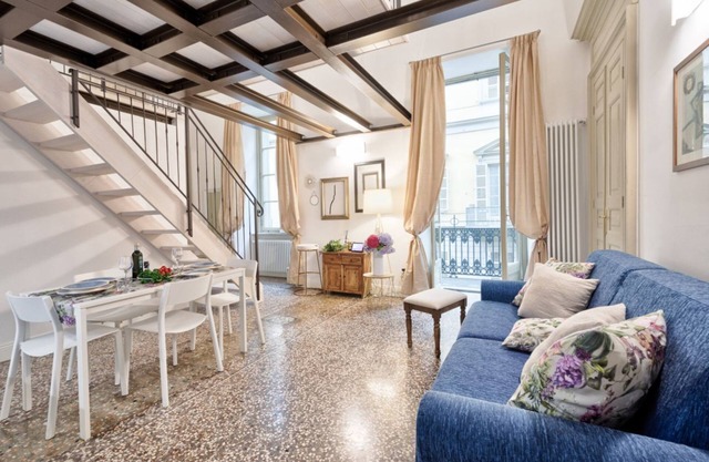 Apartments To Art Statuto