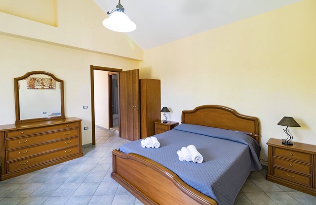 Apartments mit Pool - Tropea