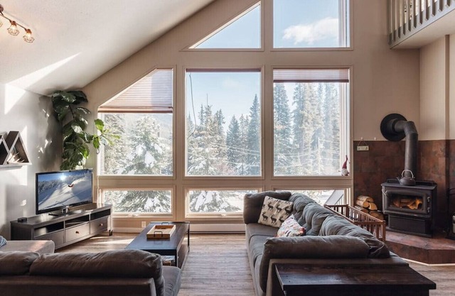 Apex Mountain ~ Silver Moon Chalet