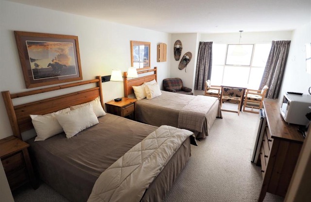 Apex Mountain Inn Standard Room 223 Condo