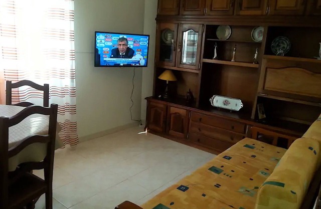 Apis Yellow Apartment, Aufzug, Kabel-TV, WLAN
