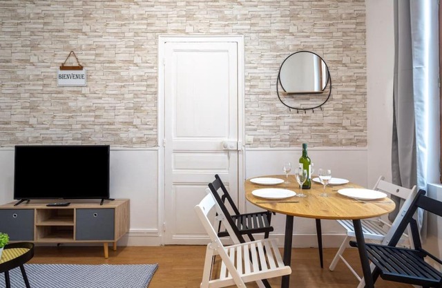 Appart Cosy 2 chambres 6 personnes RER A 15 min