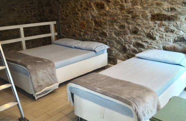 appartamenti in casale tipico ligure