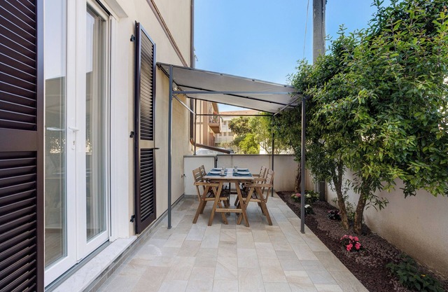"Appartamento 2" in Strandnähe mit WLAN und Garten