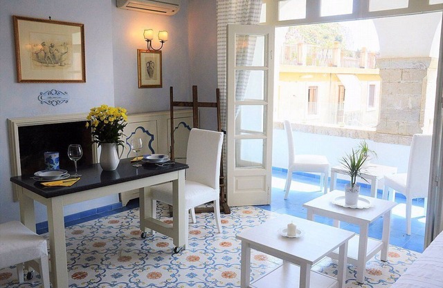 Apartment Dionisio: Ein elegantes Apartment im historischen Zentrum von Taormina.