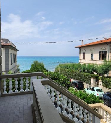 Appartamento Mare caletta Castiglioncello