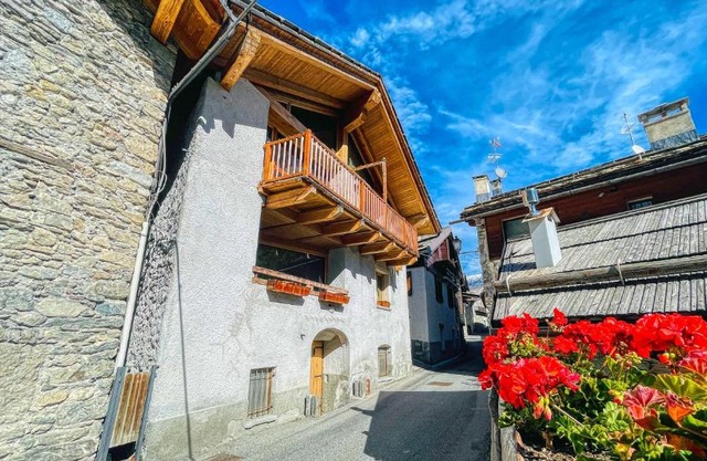 Appartamento Melezet 80 - Affitti Brevi Italia
