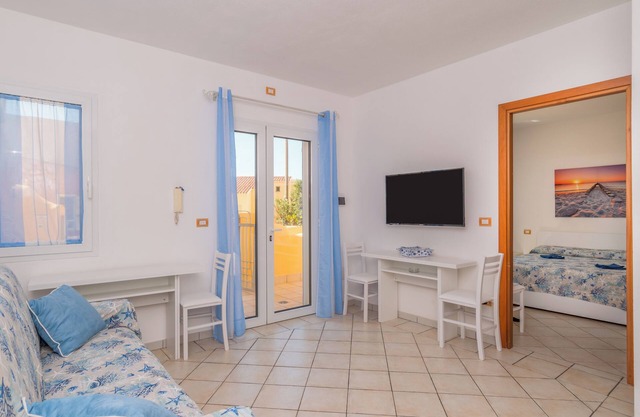 "Appartamento Murena 1" mit Meerblick, Terrasse und Klimaanlage