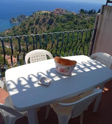 Appartamento panoramico Taormina