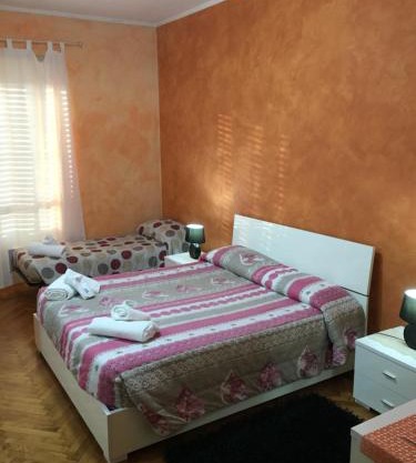APPARTAMENTO SANTA RITA Con due Camere InalpiArena 9 min CENTRO CITTA