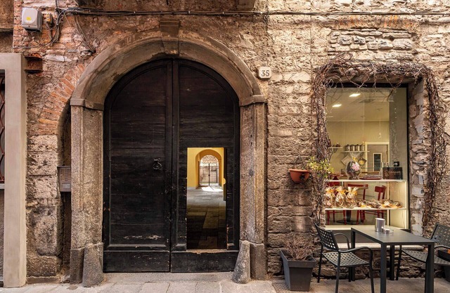 Appartamento Tivano in centro storico
