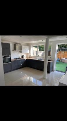 Appartement avec terrasse privée et garage rez de chaussée lumineux