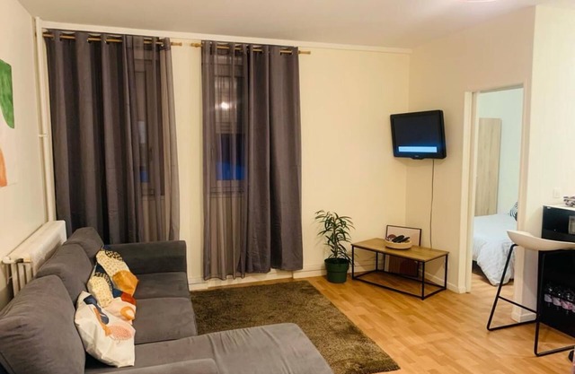Appartement Calme et Chaleureux Proche de Paris