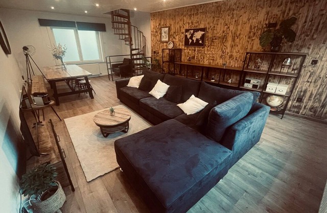 Appartement Cosy Tout Confort Situé en Centre D'une Ville Agréable