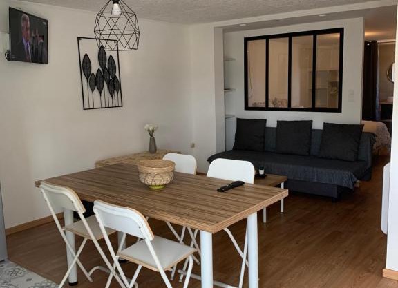 appartement dans maison basque