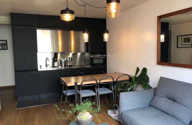Appartement Design Avec Petit Balcon