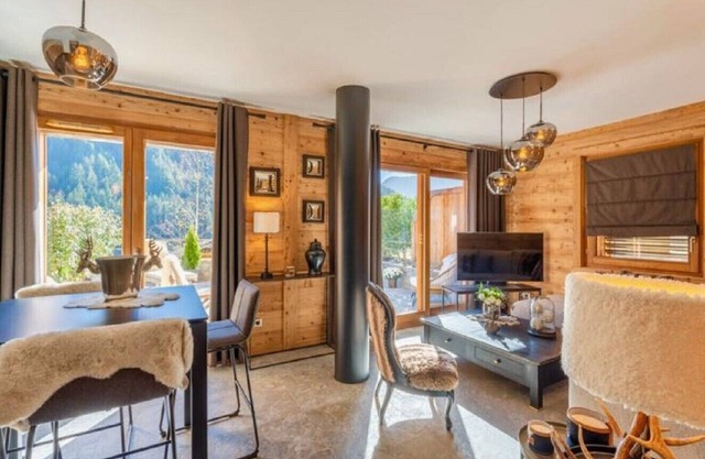 New apartment "Angélus", near ski shuttle