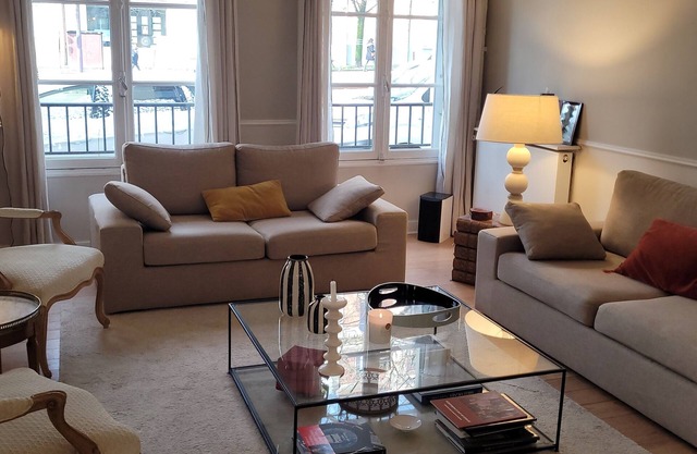 Appartement Pour 5 Personnes Résidence Arborée , Proche Gare / Parc du Château