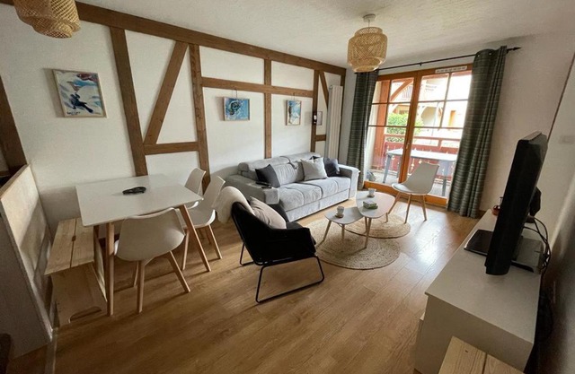 Appartement Rés Cami Real, T2 cabine, 5 personnes, piscine intérieure