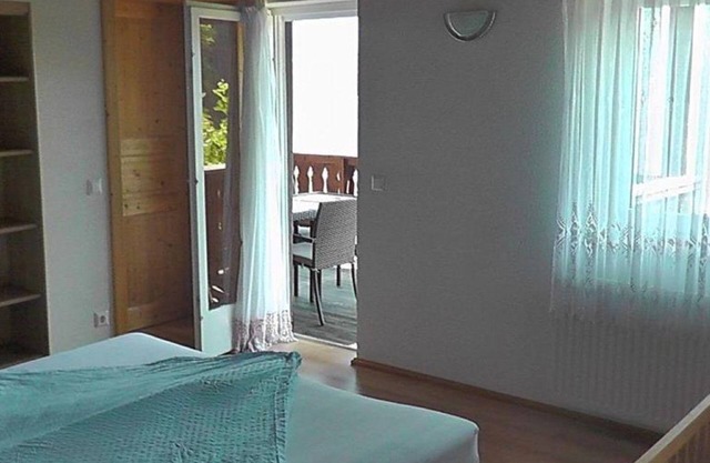 Appartement »Seeblick« im Haupthaus - Laggerhof direkt am Südufer des