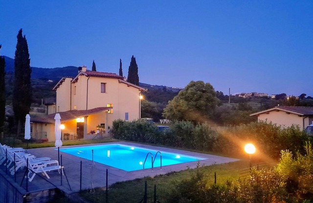 Appartement mit Schwimmbad 30 Minuten von Florenz, Garten, Parkplatz, WiFi