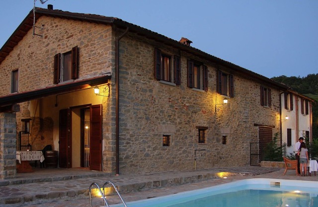 Komfortables Ferienhaus in Modigliana mit Swimmingpool