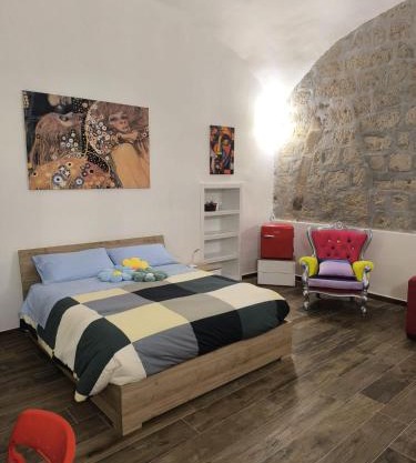 Appia Apartment - Camera Fiorellino