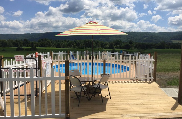 Apple Inn and Suites Cooperstown Area