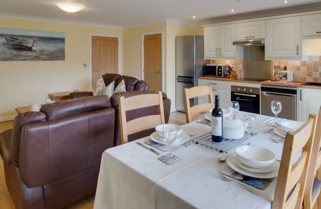 Apricot Cottage in the beautiful Swansea