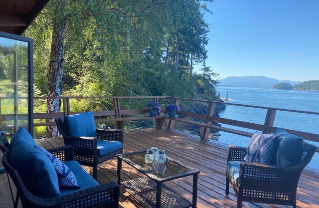 April Point Harbour House