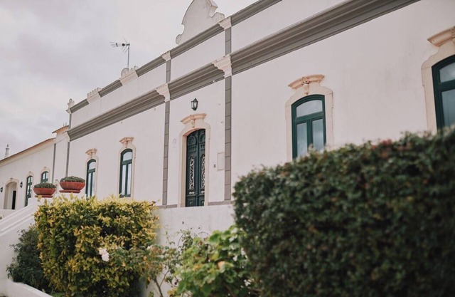 Apt B - Pet friendly! Cosy traditional Quinta Cerca Velha - Country House.