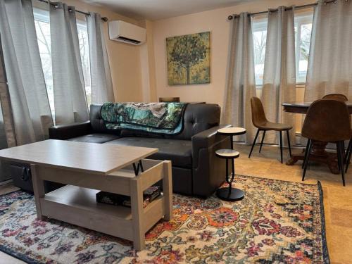 Apt Near Oberlin College