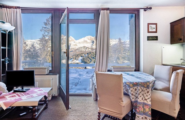 Appartement "Patascoss" - Madonna di Campiglio mit Blick auf die Dolomiten, Terrasse & Garage