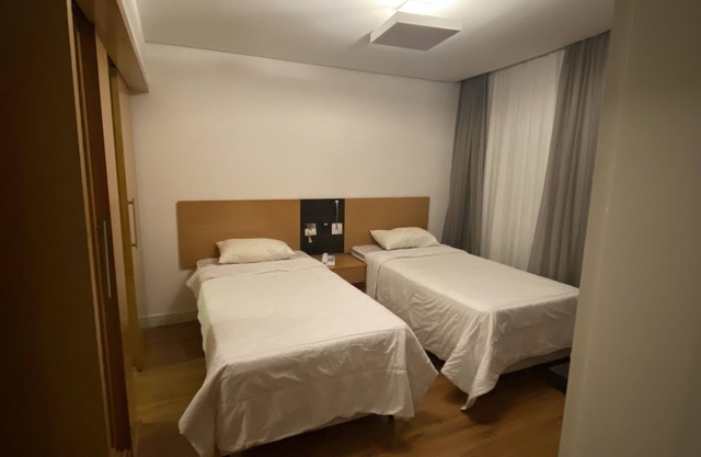 Apto ao Lado Pq.ibirapuera e Av.paulista Duplo 106