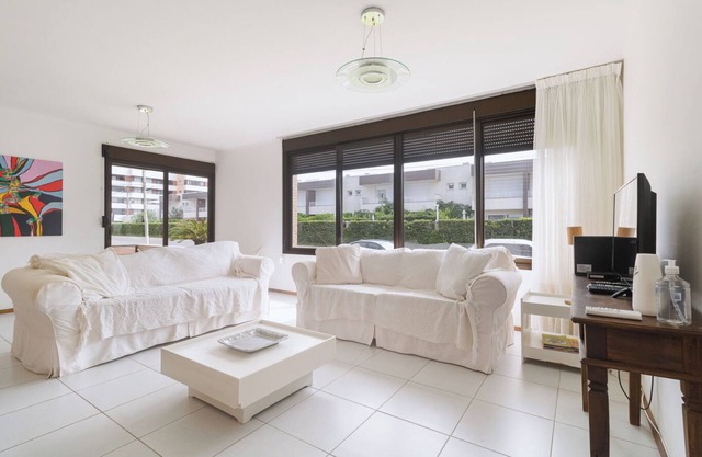 Apto com Wi-Fi beira mar na Praia de Atlântida/RS