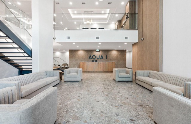 AQUA Corner Unit w Balcony and Amazing View #614