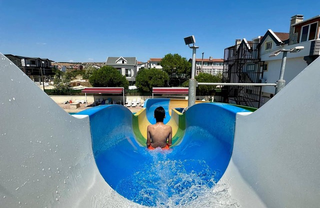 Aqua Marmara Hotel