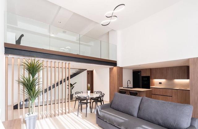 Aqua Suites Ciudad de las Artes I. A/C + 6 Pax