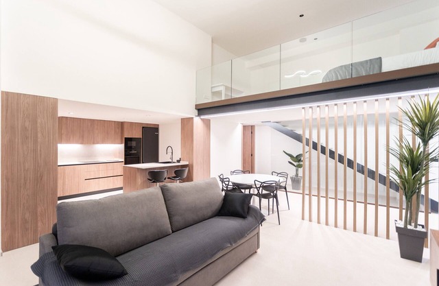 Aqua Suites Ciudad de las Artes II. A/C + 6 Pax