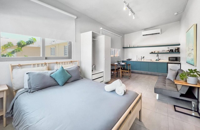Aquabella #6 - Tropical Escape in Isla Verde