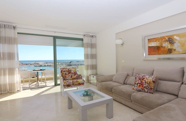 Luxus 2Bed / 2Bath in Aquamar Marina