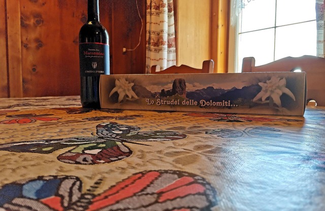 Typische Residenz in den Dolomiten. Zwischen Arabba, Gadertal und Cortina d'Ampezzo