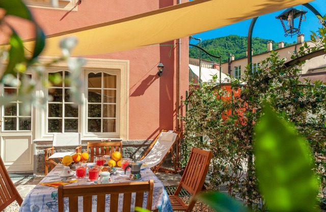 Aragosta, Wohnung für 4 Personen, mit Garten, 200 m vom Strand, in Levanto Altstadt