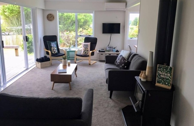 Aranui Lake House (Maraetai-See)