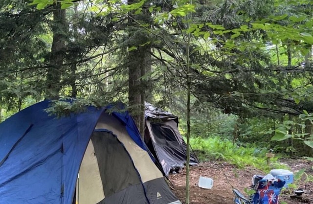 Arcabuco -upper camp Taino Woods, 15 minutes to Bethel Woods Concerts, Casino.