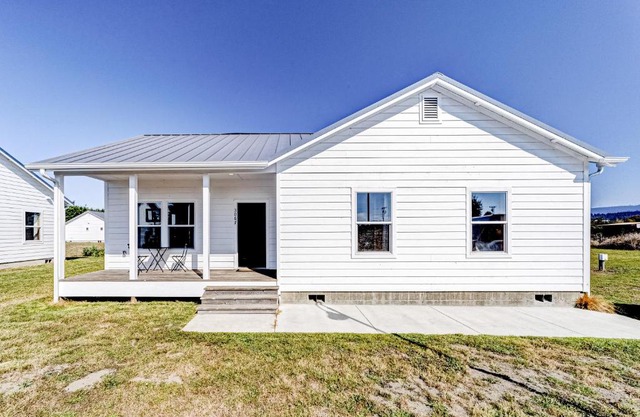 Arcata Farmhouse